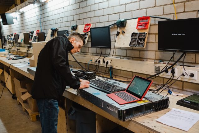 iuppiter employee build custom-made configured servers in our warehouse